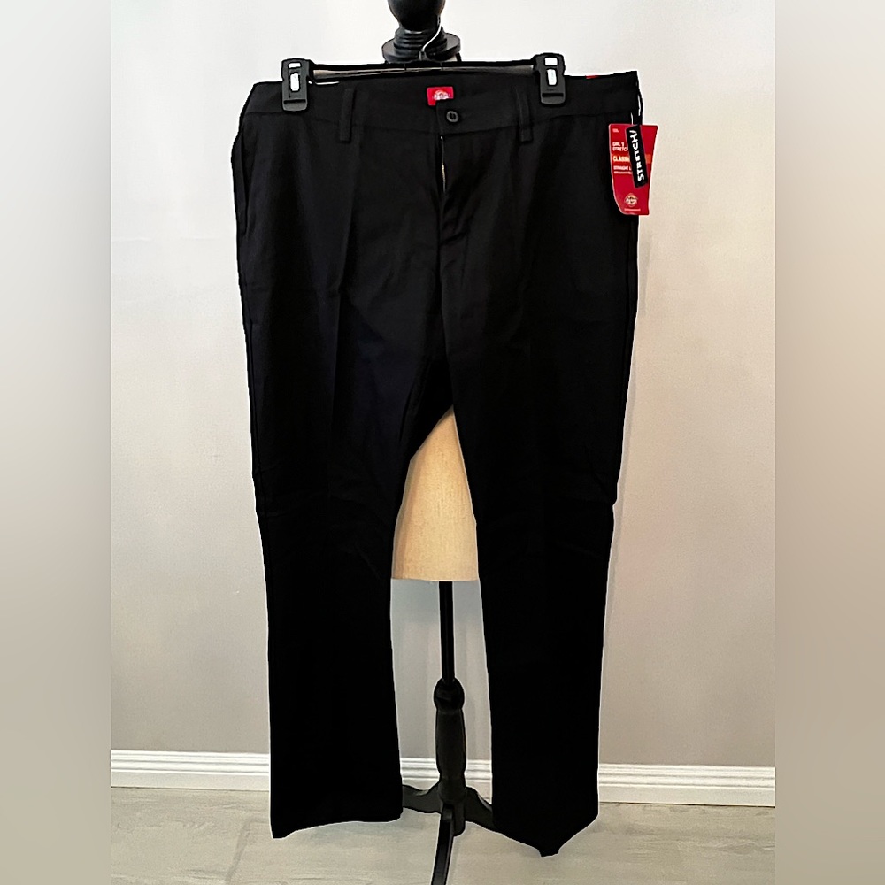 Dickies Girl’s classic fit (stretch pant)